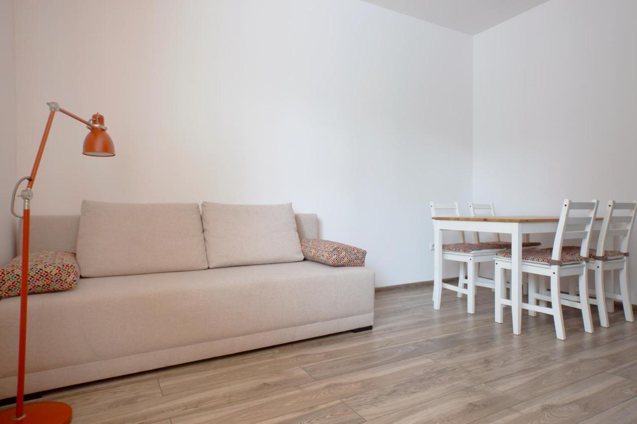 Apartment Z Ogrodem W Centrum Limanowej *